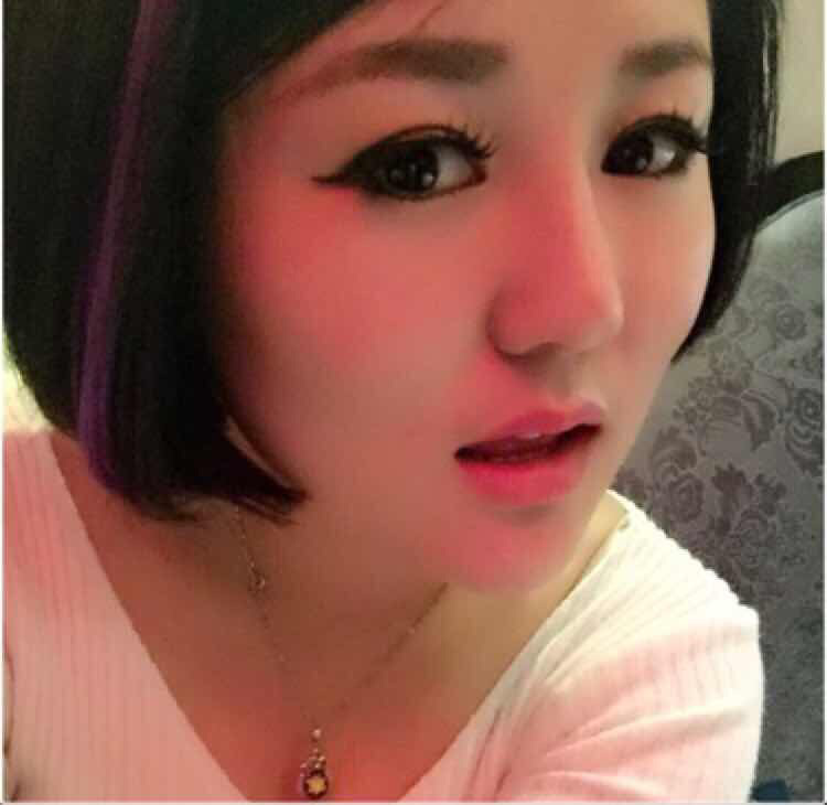 后车速加到以上换二档、加到20以后换三档,然