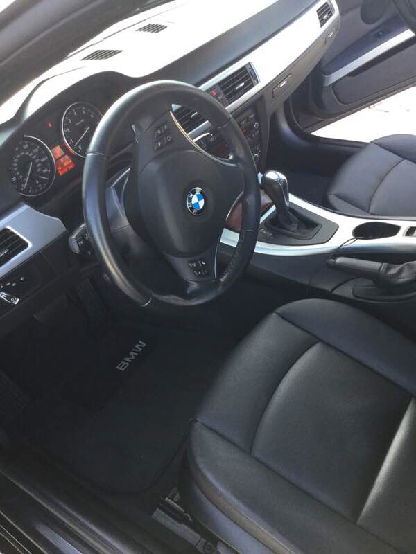 考科目二,就怕坡道定点,驾校没学出来,车买了,今