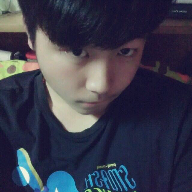 科二侧方停车,为什么教练让我看线前面的障碍